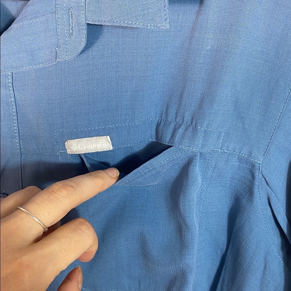Columbia Men's Blue Short Sleeve Button Down Shirt Size Large - Picture 8 of 10